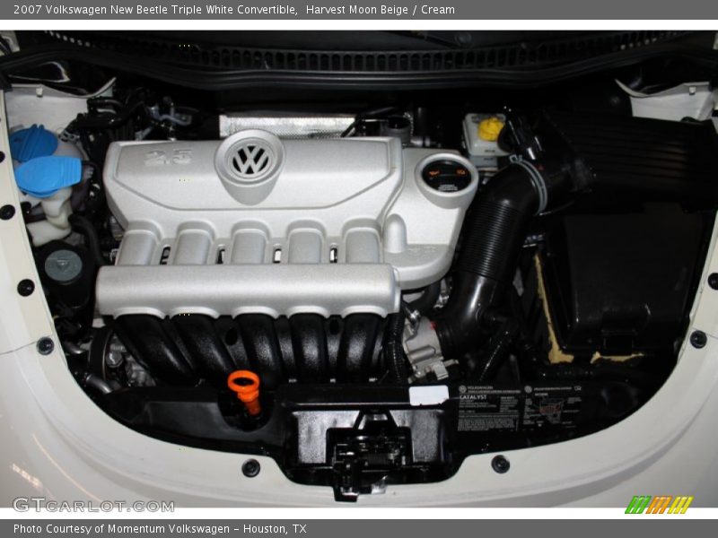 Harvest Moon Beige / Cream 2007 Volkswagen New Beetle Triple White Convertible