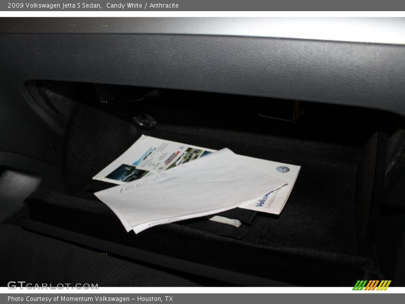 Candy White / Anthracite 2009 Volkswagen Jetta S Sedan