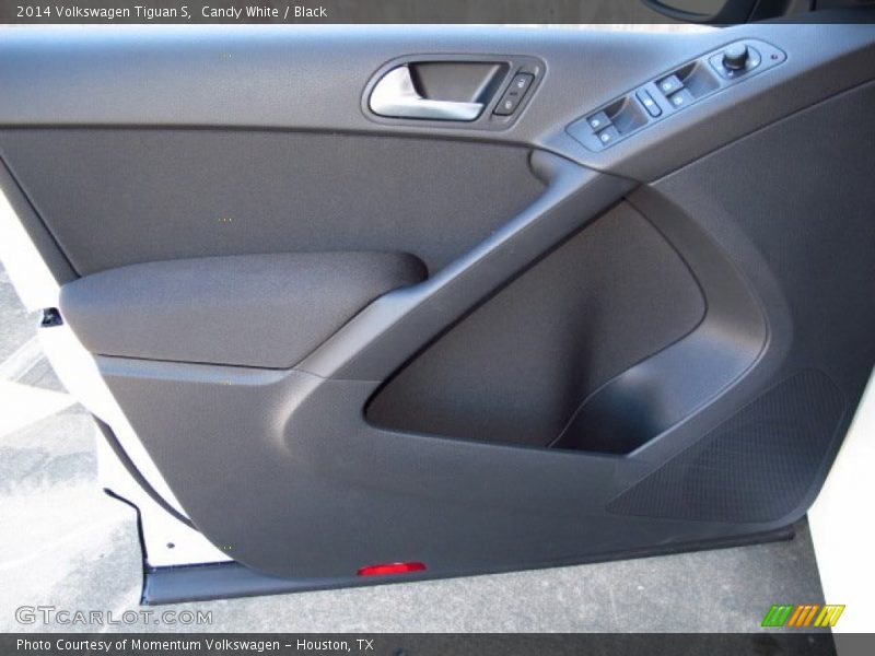 Candy White / Black 2014 Volkswagen Tiguan S