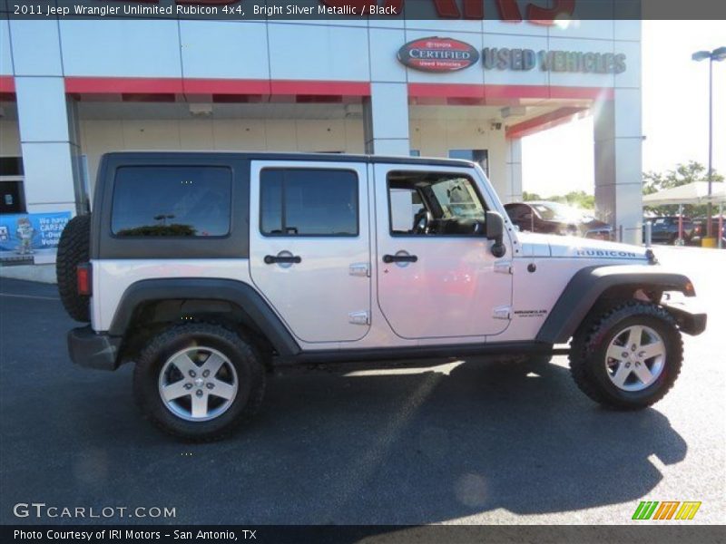 Bright Silver Metallic / Black 2011 Jeep Wrangler Unlimited Rubicon 4x4