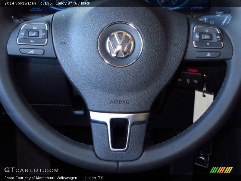 Candy White / Black 2014 Volkswagen Tiguan S