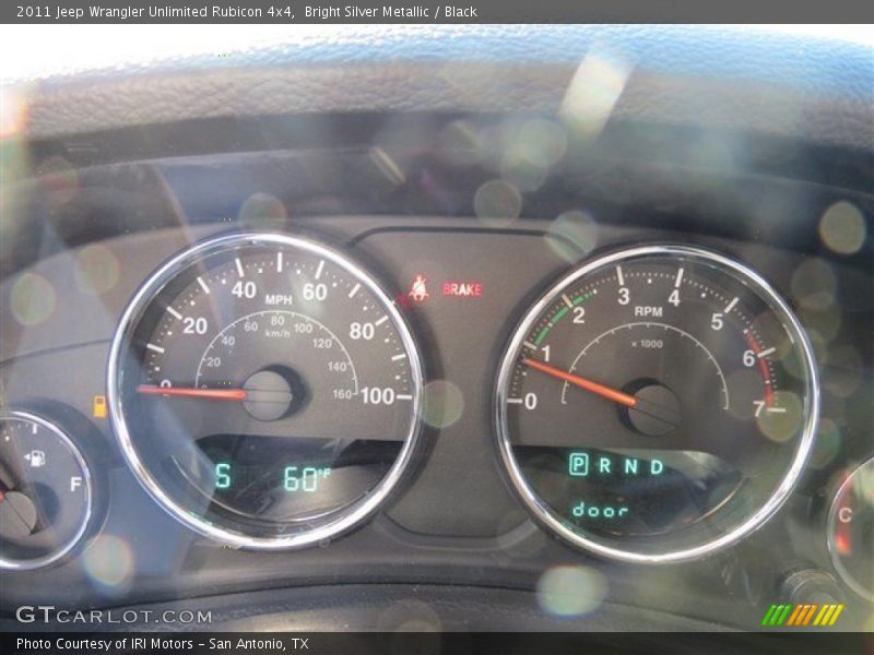 Bright Silver Metallic / Black 2011 Jeep Wrangler Unlimited Rubicon 4x4