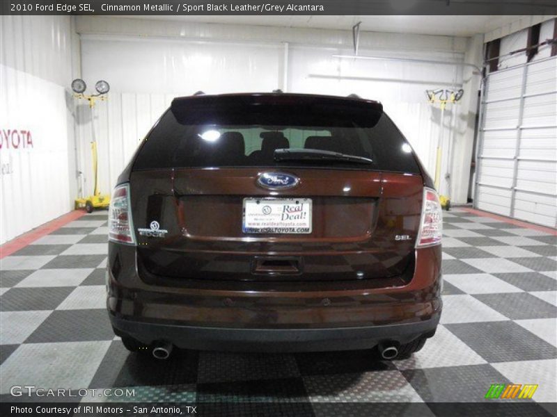 Cinnamon Metallic / Sport Black Leather/Grey Alcantara 2010 Ford Edge SEL