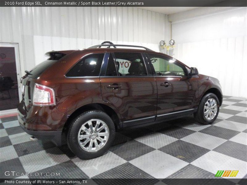 Cinnamon Metallic / Sport Black Leather/Grey Alcantara 2010 Ford Edge SEL