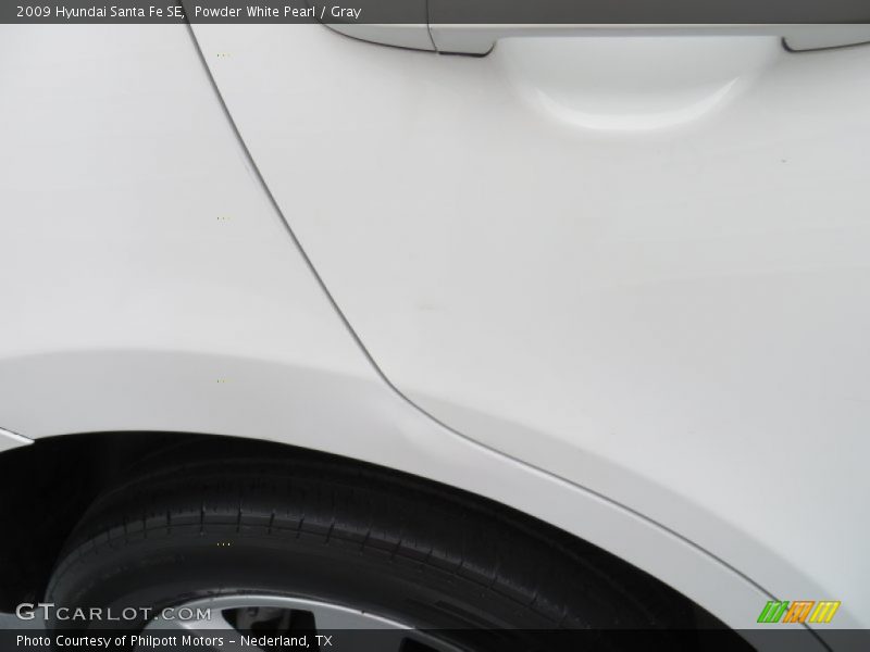 Powder White Pearl / Gray 2009 Hyundai Santa Fe SE