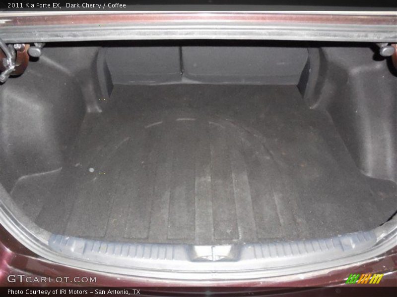 Dark Cherry / Coffee 2011 Kia Forte EX