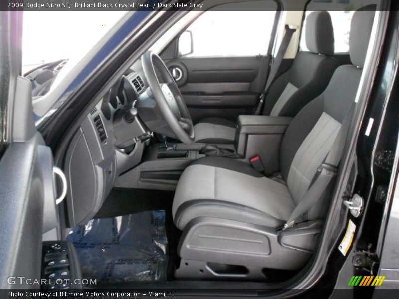 Brilliant Black Crystal Pearl / Dark Slate Gray 2009 Dodge Nitro SE