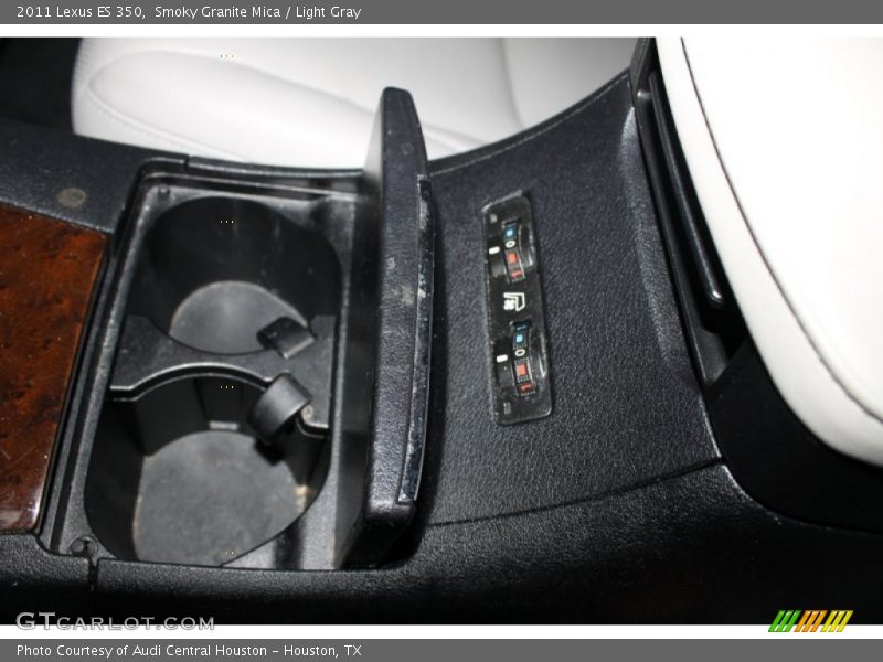 Smoky Granite Mica / Light Gray 2011 Lexus ES 350