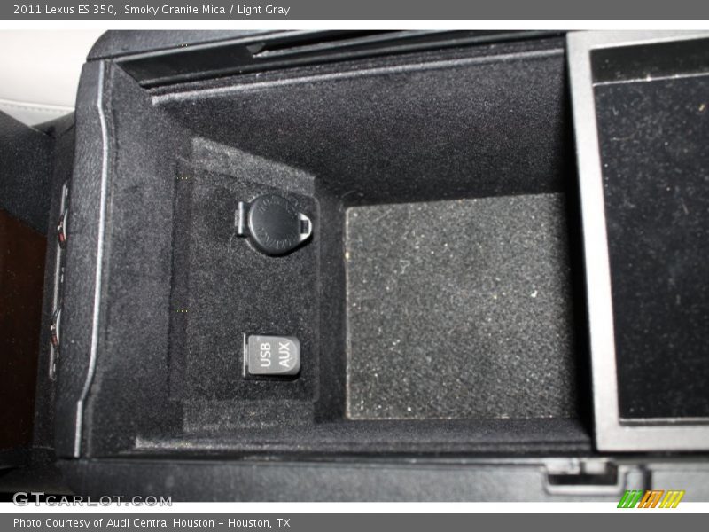 Smoky Granite Mica / Light Gray 2011 Lexus ES 350