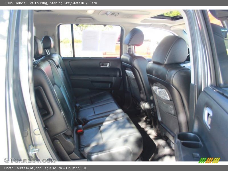 Sterling Gray Metallic / Black 2009 Honda Pilot Touring
