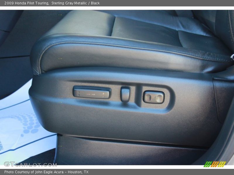 Sterling Gray Metallic / Black 2009 Honda Pilot Touring