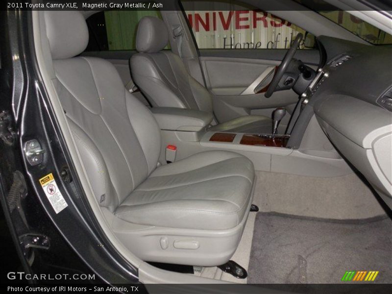 Magnetic Gray Metallic / Ash 2011 Toyota Camry XLE