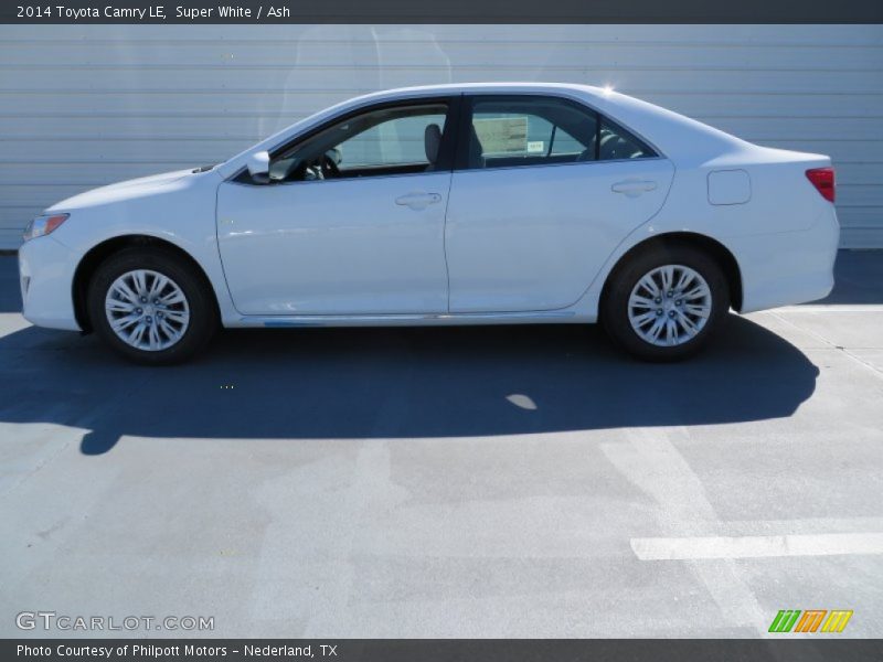 Super White / Ash 2014 Toyota Camry LE