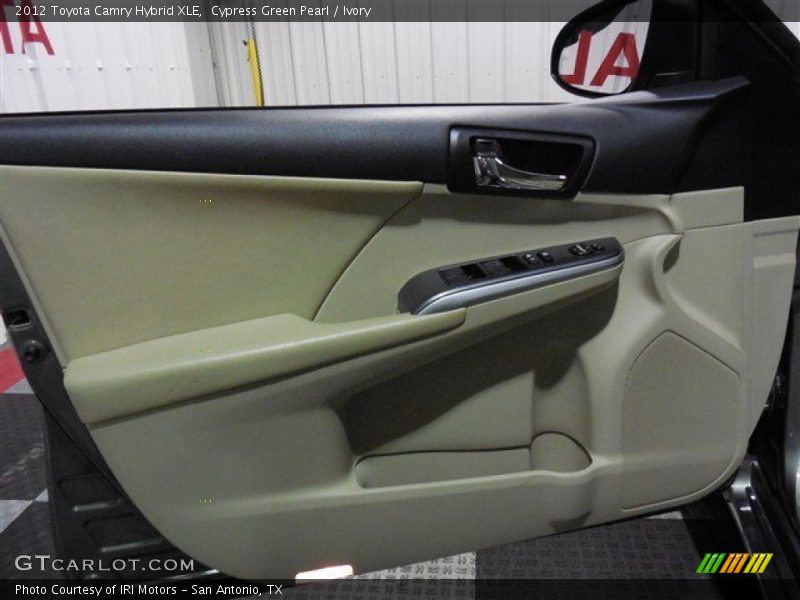 Cypress Green Pearl / Ivory 2012 Toyota Camry Hybrid XLE