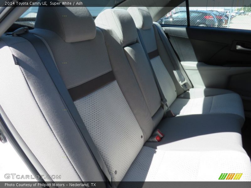 Super White / Ash 2014 Toyota Camry LE