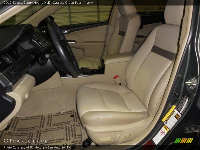 Cypress Green Pearl / Ivory 2012 Toyota Camry Hybrid XLE