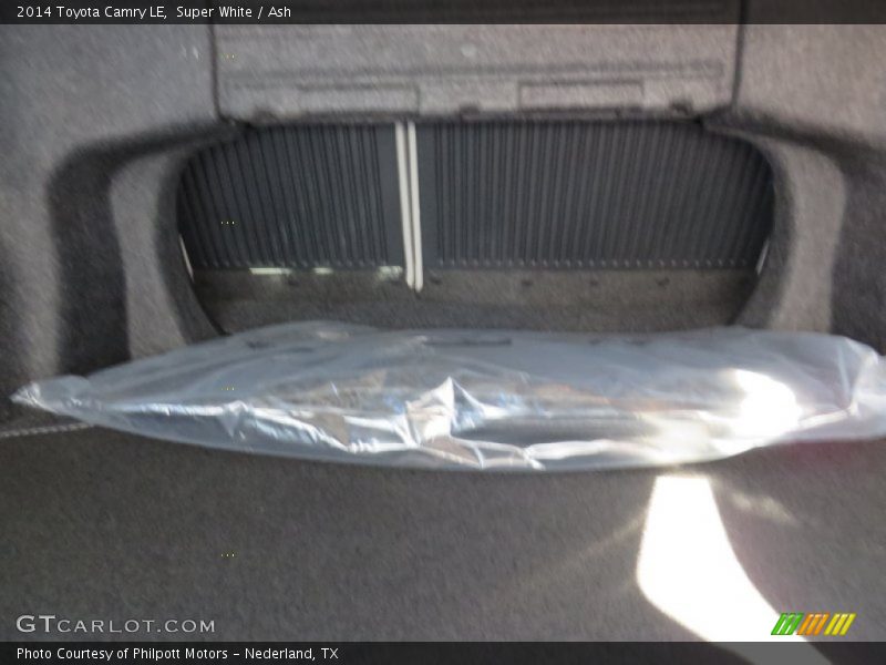 Super White / Ash 2014 Toyota Camry LE