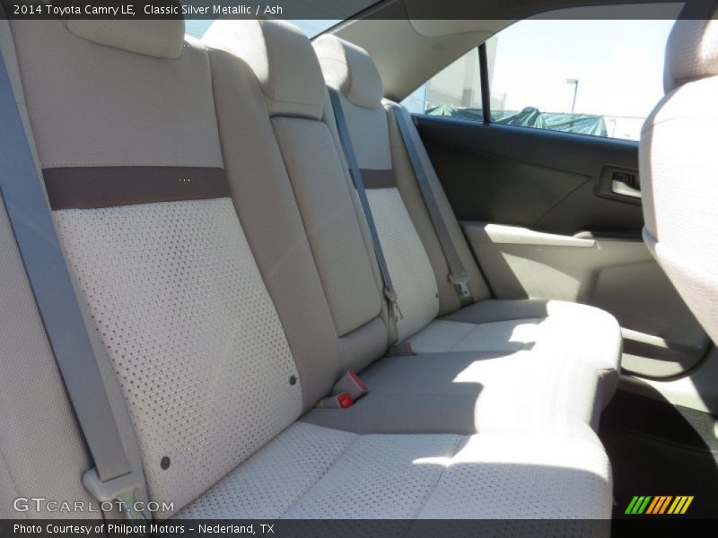 Classic Silver Metallic / Ash 2014 Toyota Camry LE