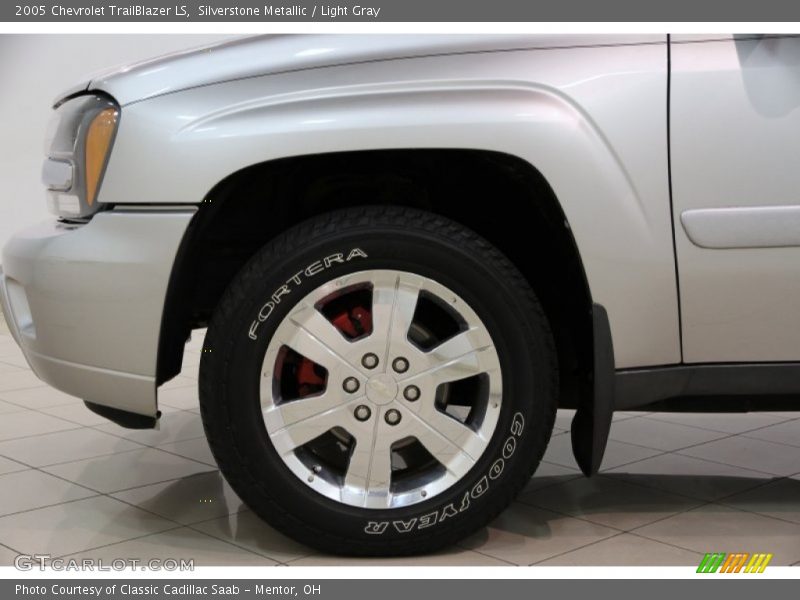 Silverstone Metallic / Light Gray 2005 Chevrolet TrailBlazer LS