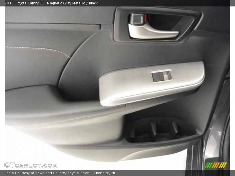 Magnetic Gray Metallic / Black 2013 Toyota Camry SE