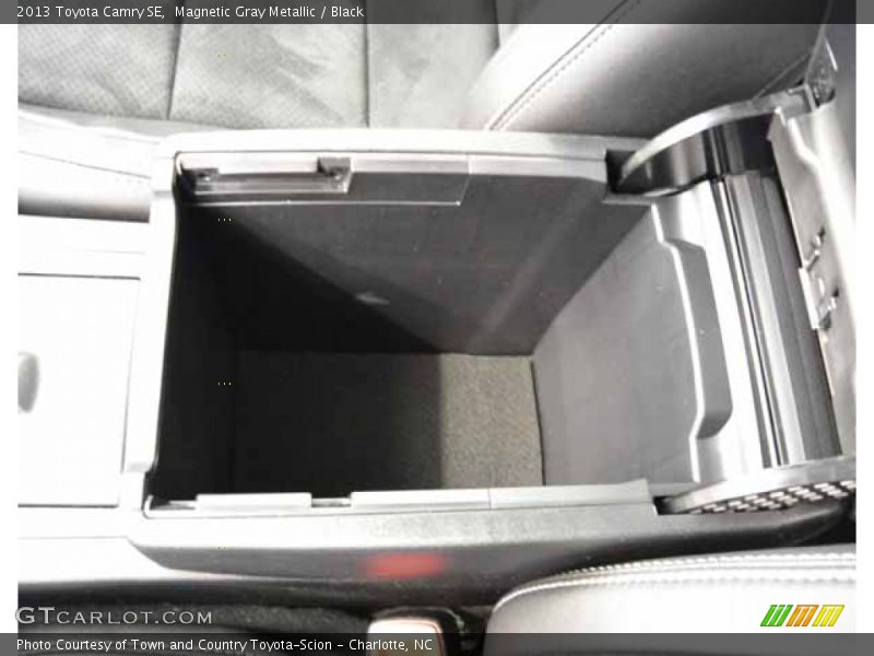 Magnetic Gray Metallic / Black 2013 Toyota Camry SE