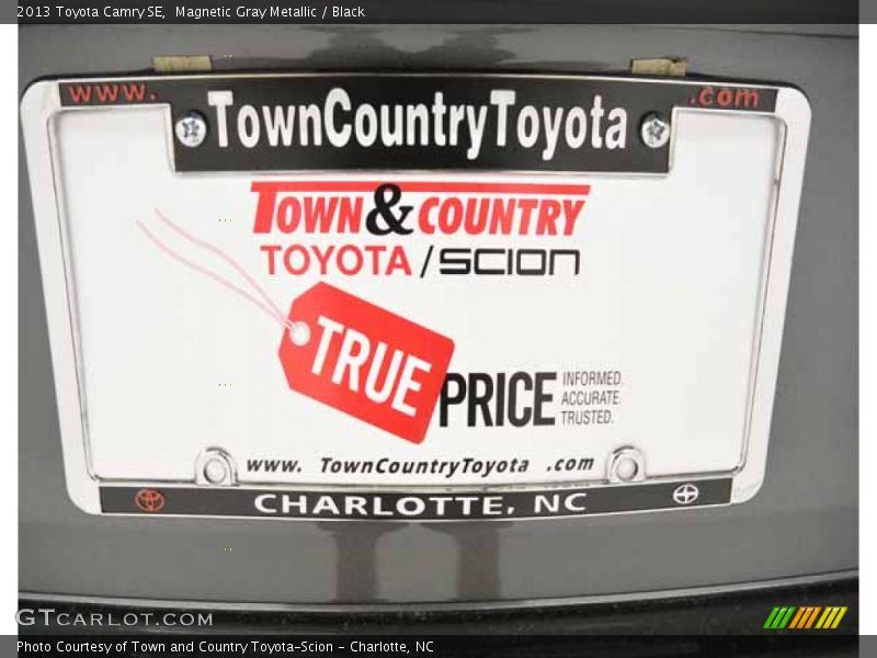 Magnetic Gray Metallic / Black 2013 Toyota Camry SE