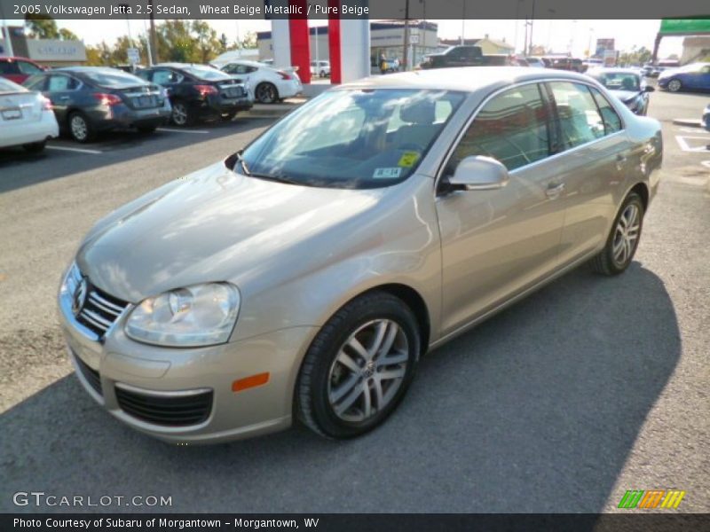 Wheat Beige Metallic / Pure Beige 2005 Volkswagen Jetta 2.5 Sedan