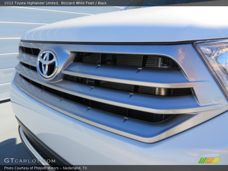 Blizzard White Pearl / Black 2013 Toyota Highlander Limited