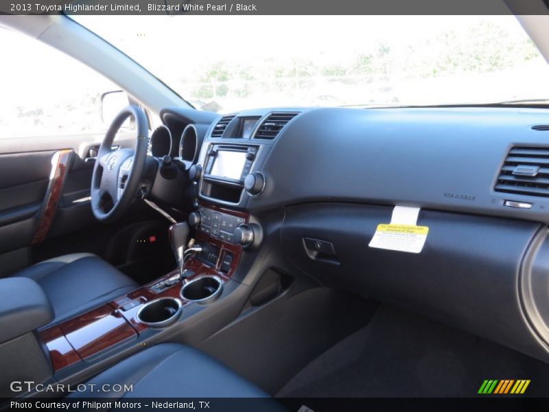 Blizzard White Pearl / Black 2013 Toyota Highlander Limited