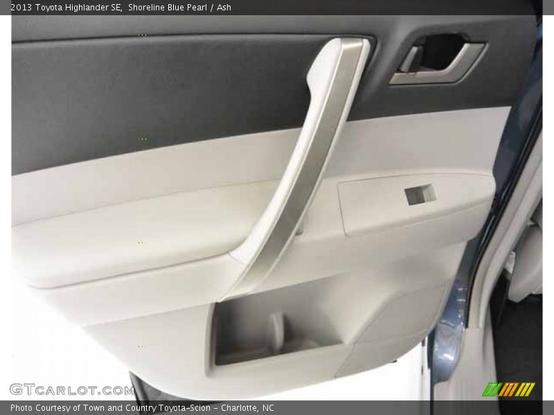 Shoreline Blue Pearl / Ash 2013 Toyota Highlander SE