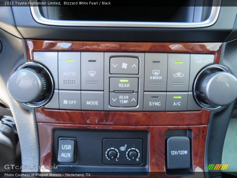 Blizzard White Pearl / Black 2013 Toyota Highlander Limited