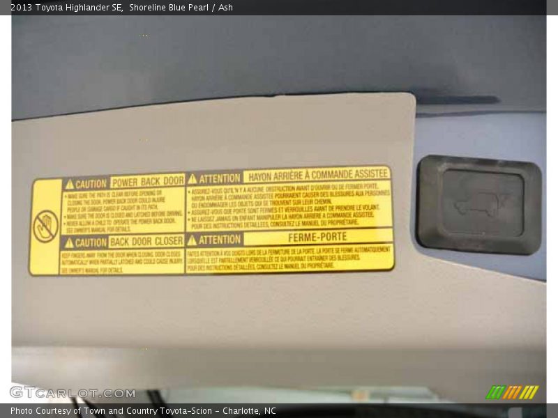 Shoreline Blue Pearl / Ash 2013 Toyota Highlander SE