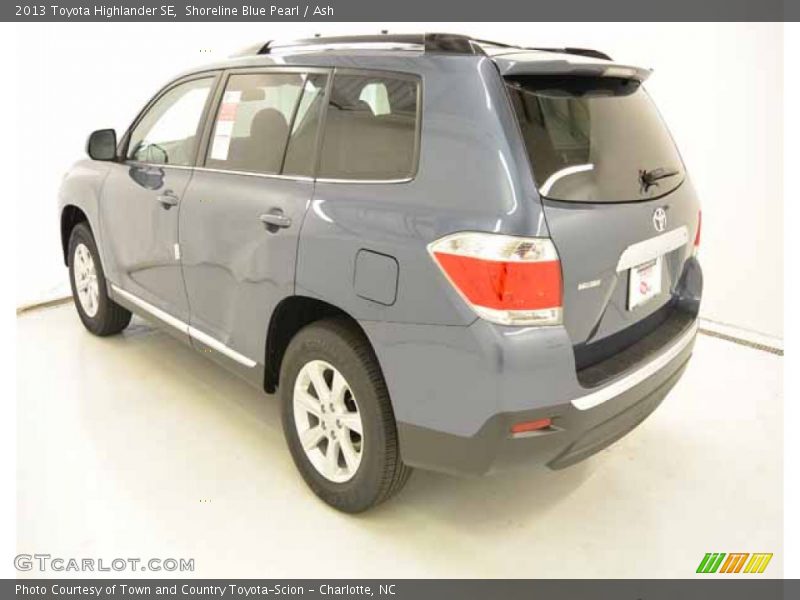 Shoreline Blue Pearl / Ash 2013 Toyota Highlander SE