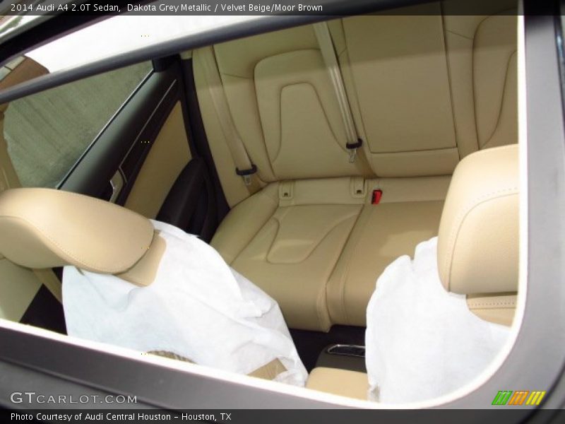 Dakota Grey Metallic / Velvet Beige/Moor Brown 2014 Audi A4 2.0T Sedan