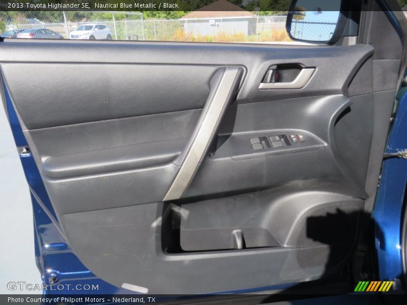 Nautical Blue Metallic / Black 2013 Toyota Highlander SE
