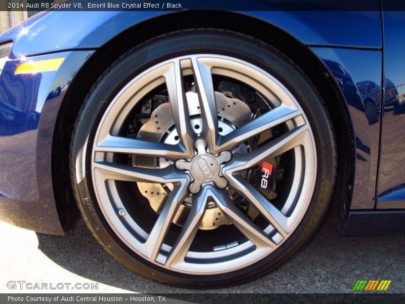  2014 R8 Spyder V8 Wheel