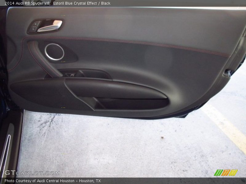 Estoril Blue Crystal Effect / Black 2014 Audi R8 Spyder V8
