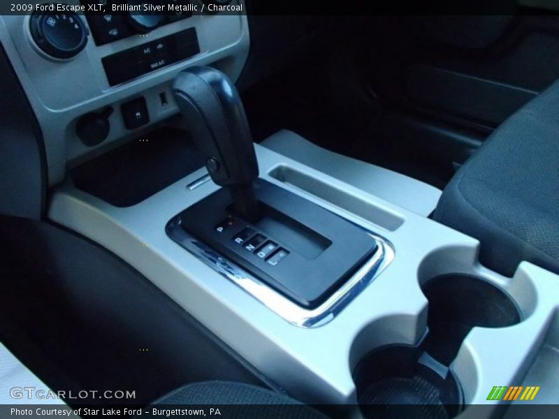 Brilliant Silver Metallic / Charcoal 2009 Ford Escape XLT