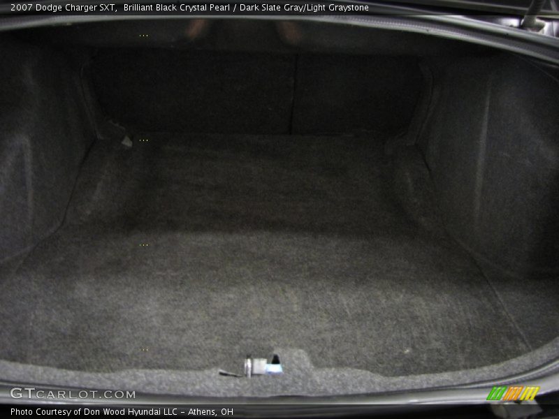 Brilliant Black Crystal Pearl / Dark Slate Gray/Light Graystone 2007 Dodge Charger SXT