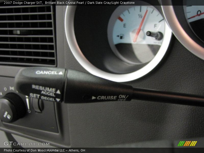 Brilliant Black Crystal Pearl / Dark Slate Gray/Light Graystone 2007 Dodge Charger SXT