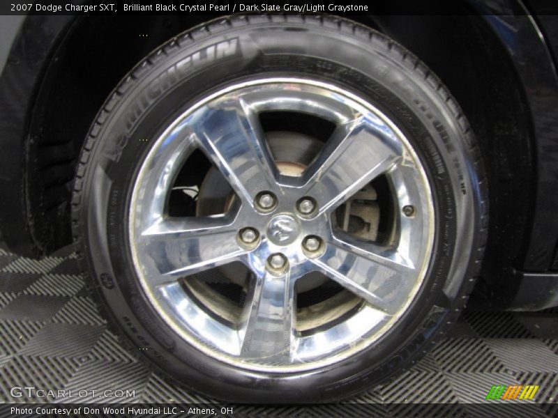 Brilliant Black Crystal Pearl / Dark Slate Gray/Light Graystone 2007 Dodge Charger SXT