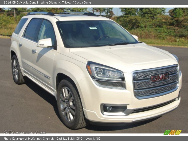 White Diamond Tricoat / Cocoa Dune 2014 GMC Acadia Denali