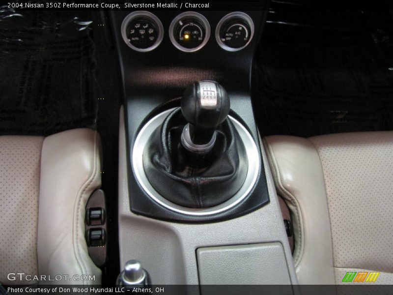 Silverstone Metallic / Charcoal 2004 Nissan 350Z Performance Coupe