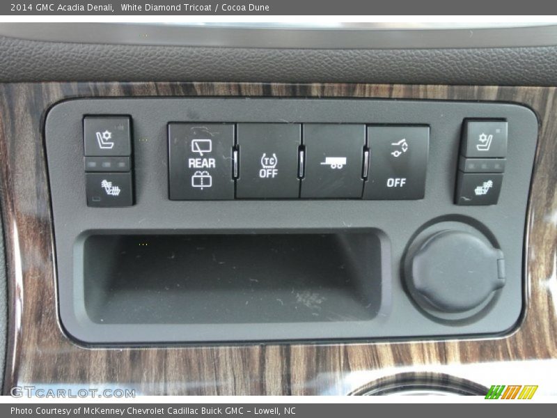 White Diamond Tricoat / Cocoa Dune 2014 GMC Acadia Denali