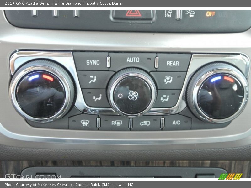 White Diamond Tricoat / Cocoa Dune 2014 GMC Acadia Denali