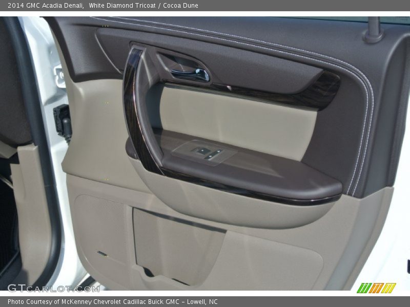 White Diamond Tricoat / Cocoa Dune 2014 GMC Acadia Denali