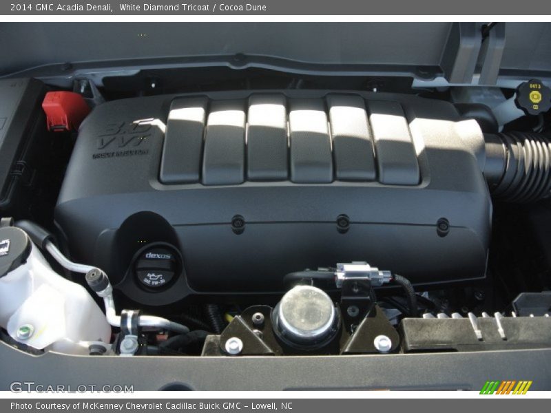 White Diamond Tricoat / Cocoa Dune 2014 GMC Acadia Denali