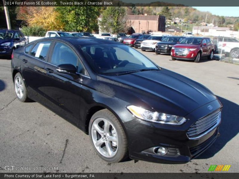 Front 3/4 View of 2014 Fusion SE EcoBoost