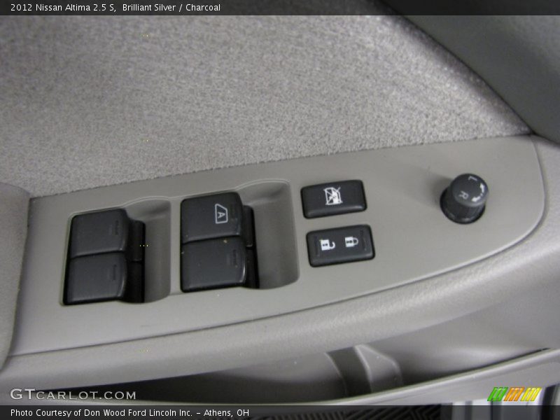 Brilliant Silver / Charcoal 2012 Nissan Altima 2.5 S