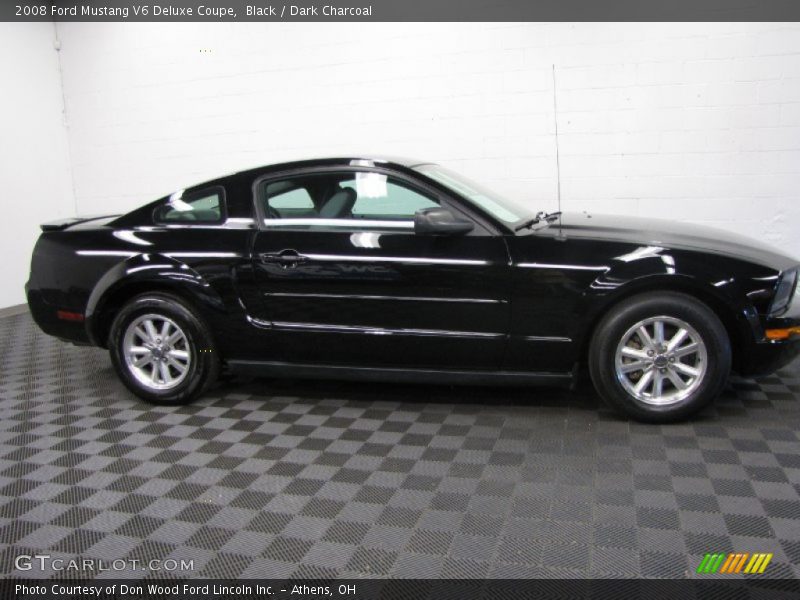 Black / Dark Charcoal 2008 Ford Mustang V6 Deluxe Coupe